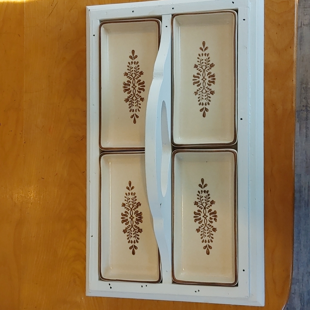 Pfaltzgraff Village Tray with 4 Relish Dishes